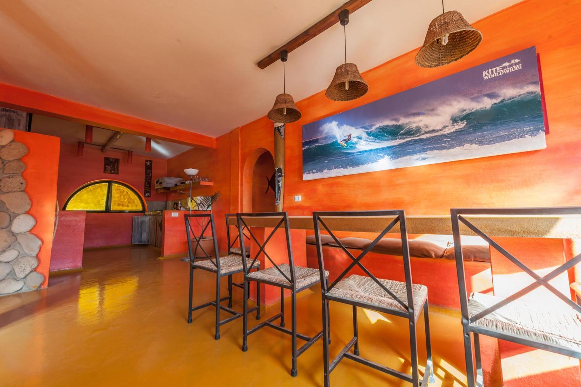 Surfactivity Guest House Santa Maria Exterior photo